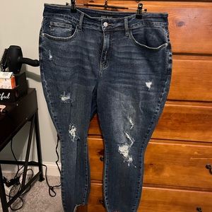 18W Judy blue jeans
